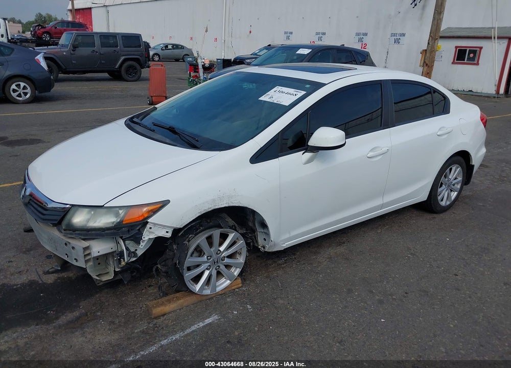 2012 HONDA CIVIC VIN: 2HGFB2F88CH329608