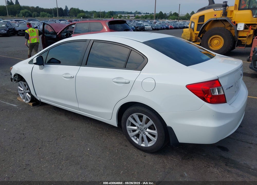 2012 HONDA CIVIC VIN: 2HGFB2F88CH329608