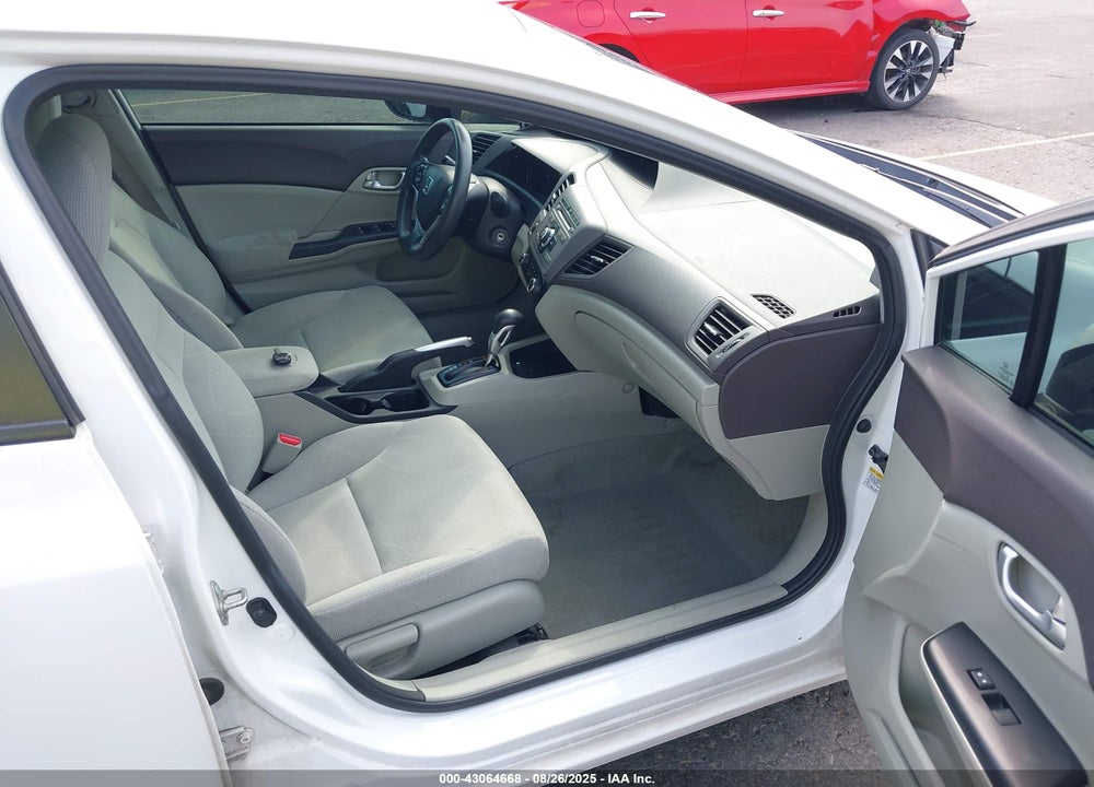 2012 HONDA CIVIC VIN: 2HGFB2F88CH329608