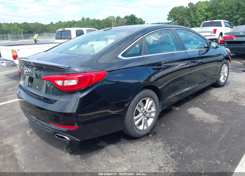 2017 HYUNDAI SONATA VIN: 5NPE24AF8HH566304