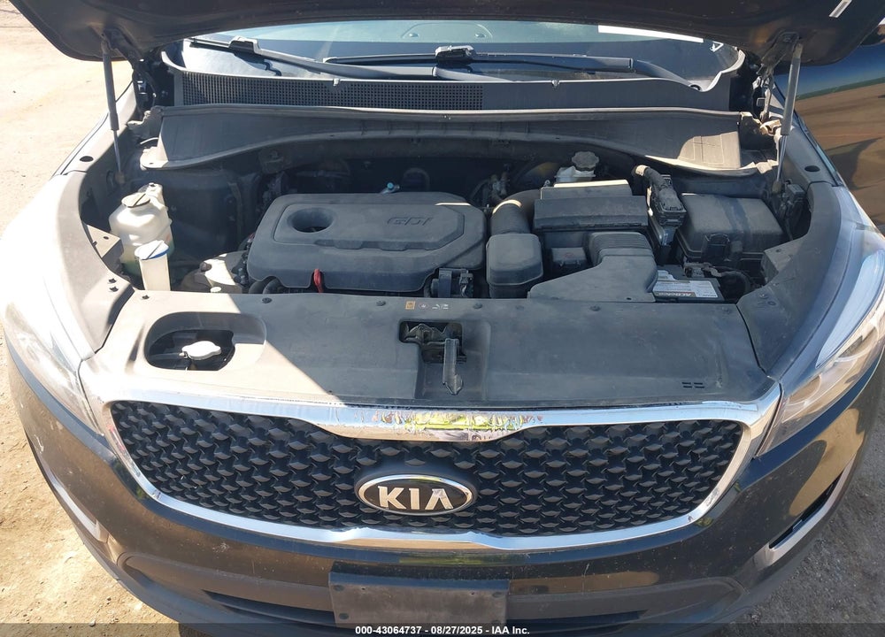 2016 KIA SORENTO VIN: 5XYPG4A35GG005001