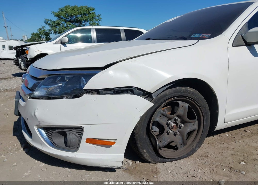 2010 FORD FUSION SE VIN: 3FAHP0HAXAR258478