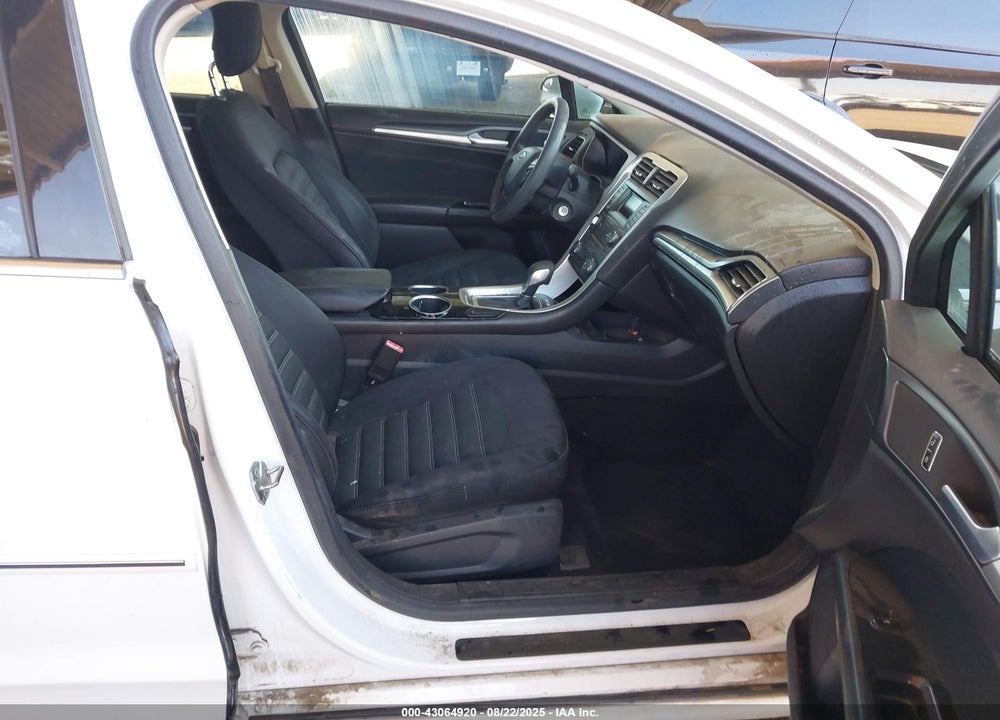 2013 FORD FUSION VIN: 3FA6P0H7XDR325418