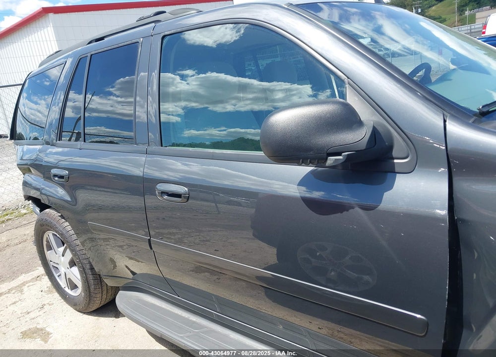 2007 CHEVROLET TRAILBLAZER LT VIN: 1GNDT13S972235918