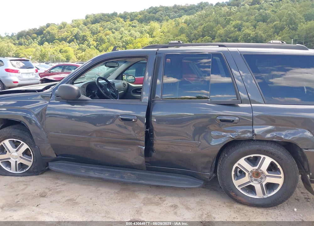 2007 CHEVROLET TRAILBLAZER LT VIN: 1GNDT13S972235918