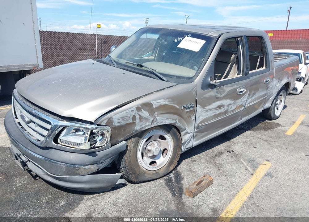 2002 FORD F-150 LARIAT/XLT VIN: 1FTRW07672KA60736