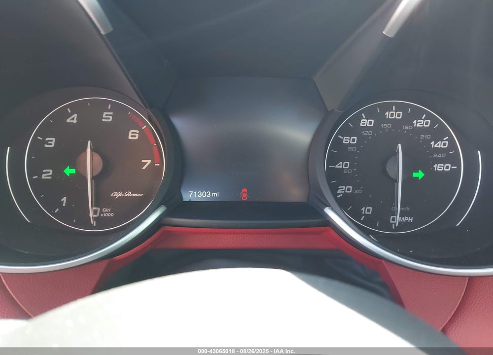 2020 ALFA ROMEO GIULIA VIN: ZARFANANXL7626901