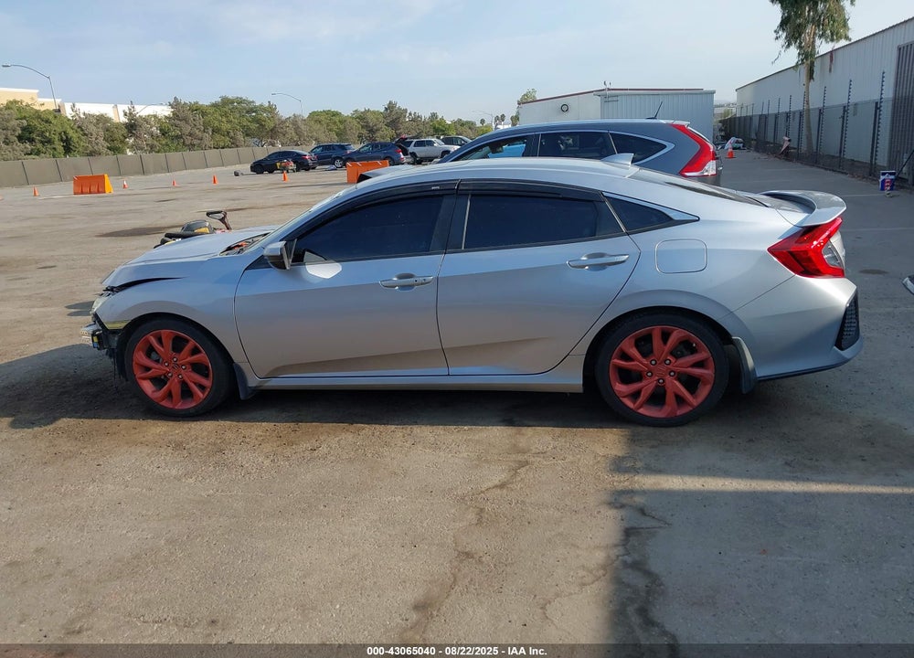 2018 HONDA CIVIC VIN: 2HGFC1E54JH703479