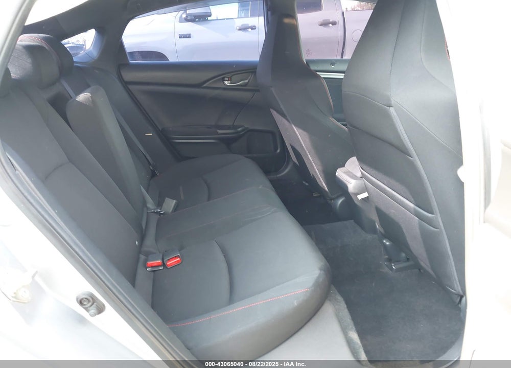 2018 HONDA CIVIC VIN: 2HGFC1E54JH703479