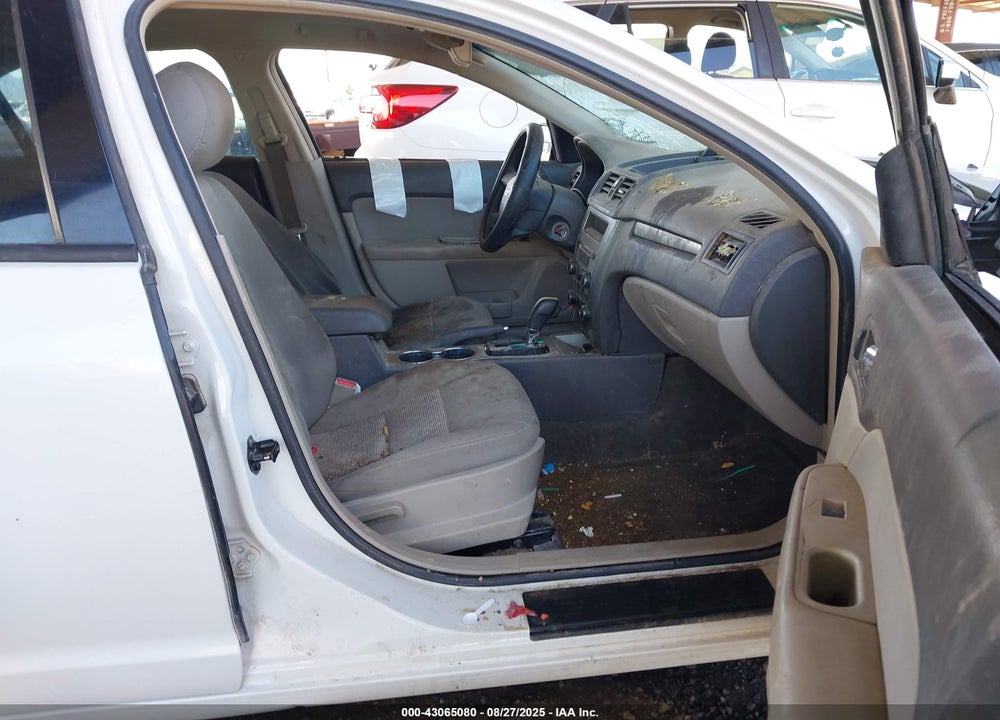 2012 FORD FUSION VIN: 3FAHP0GA7CR187177