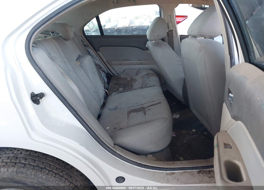 2012 FORD FUSION VIN: 3FAHP0GA7CR187177