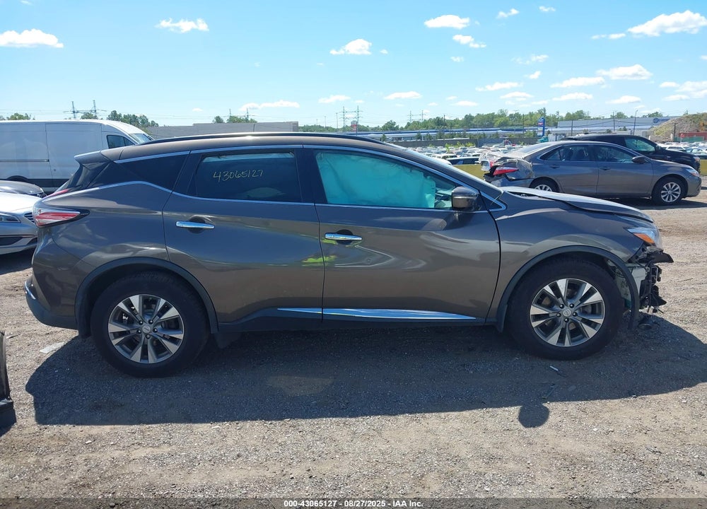 2015 NISSAN MURANO VIN: 5N1AZ2MH8FN209192