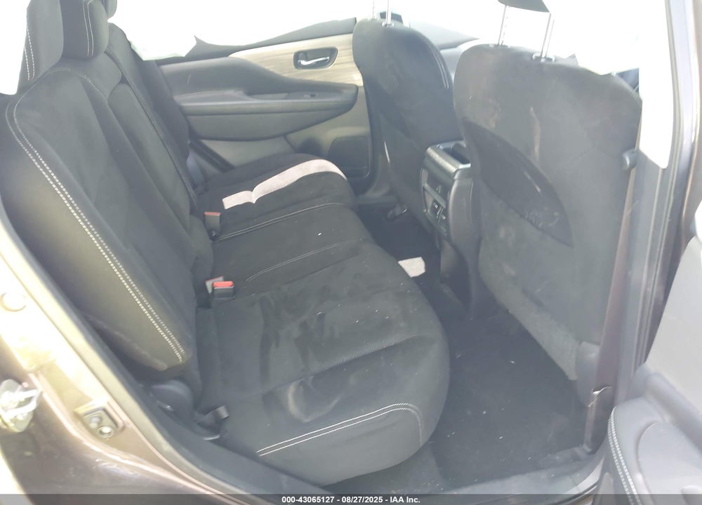 2015 NISSAN MURANO VIN: 5N1AZ2MH8FN209192