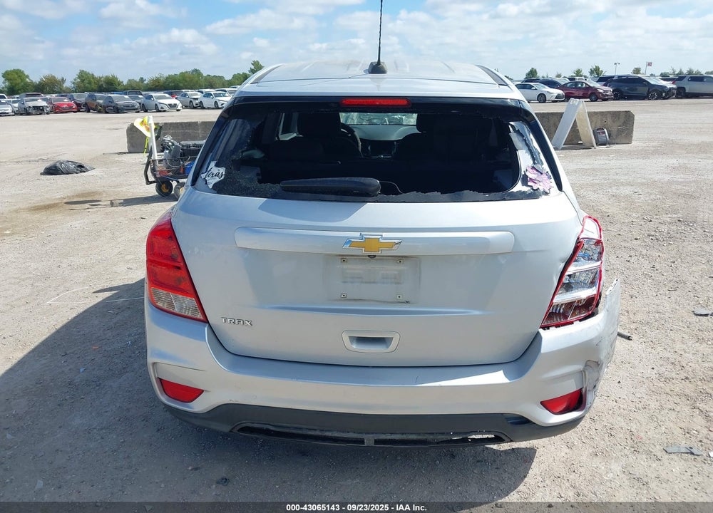 2020 CHEVROLET TRAX VIN: 3GNCJKSB1LL231587