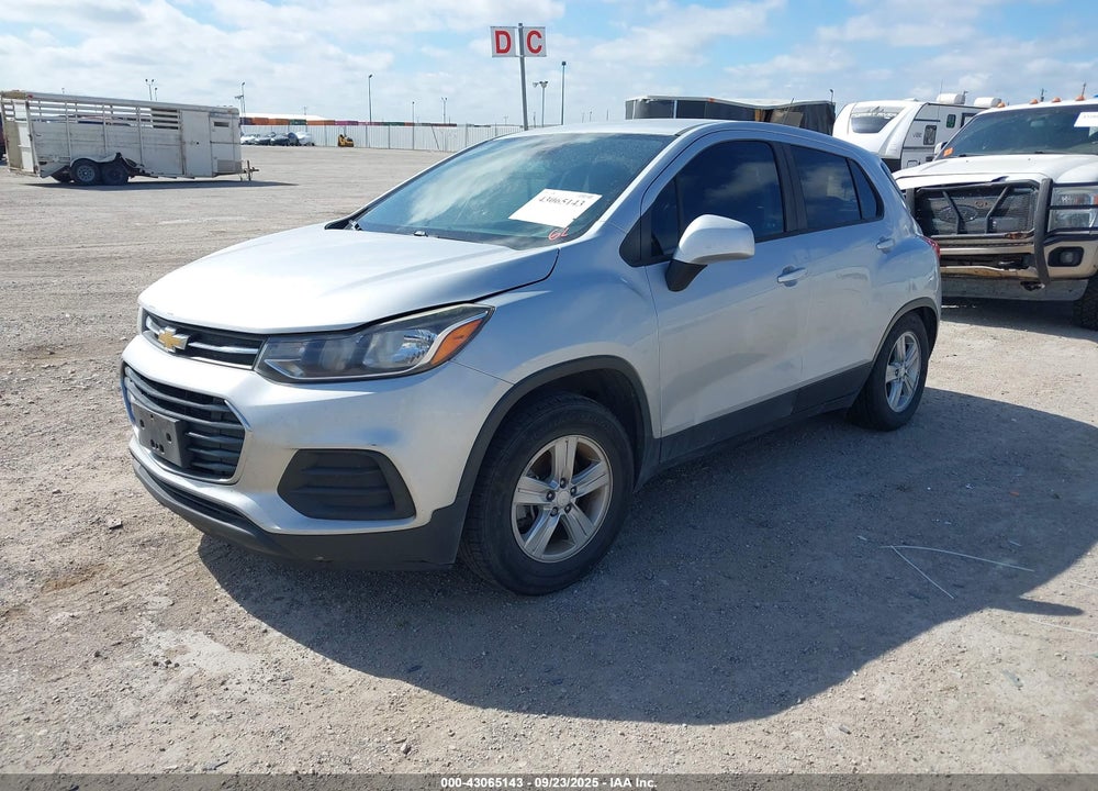 2020 CHEVROLET TRAX VIN: 3GNCJKSB1LL231587