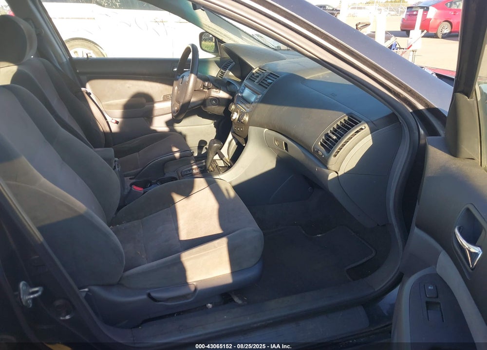 2004 HONDA ACCORD 2.4 LX VIN: 1HGCM56334A155286