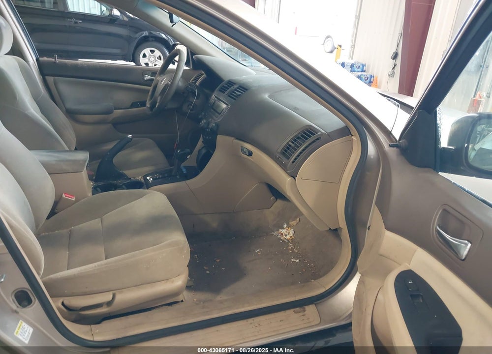 2007 HONDA ACCORD VIN: 1HGCM56177A109026