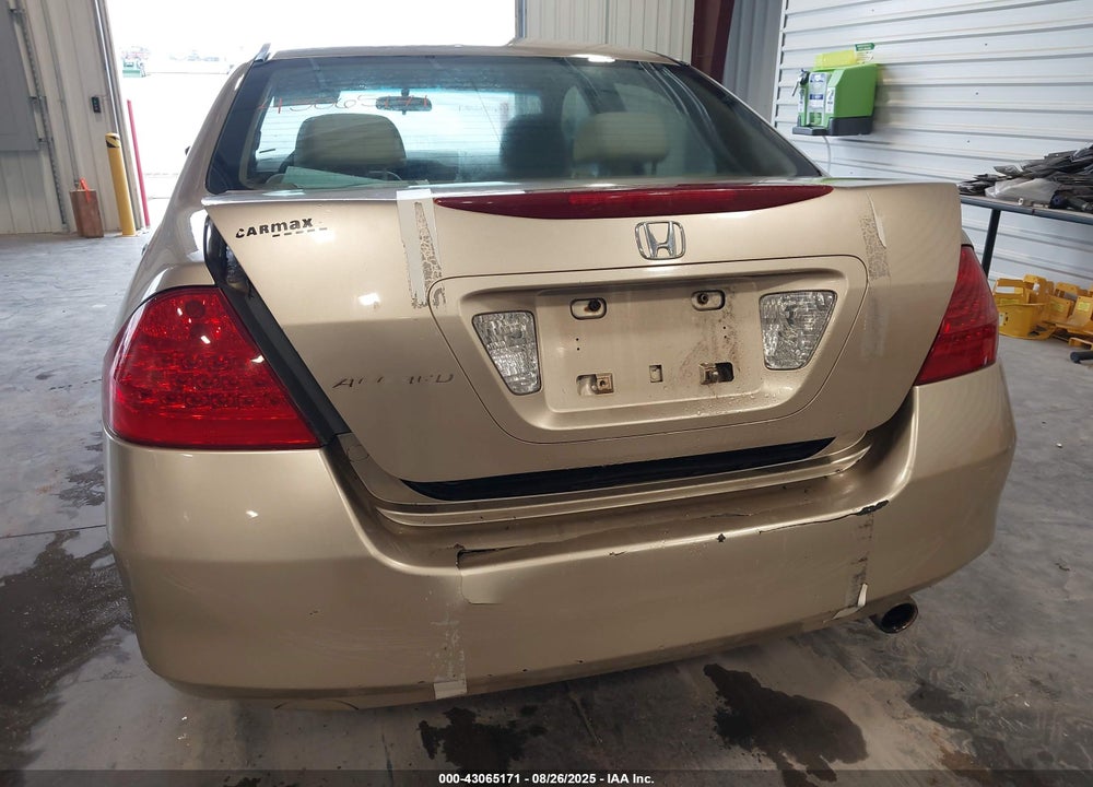 2007 HONDA ACCORD VIN: 1HGCM56177A109026