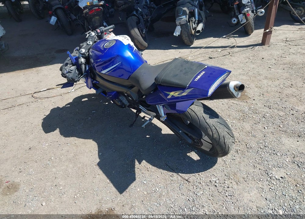 2003 YAMAHA YZFR1 VIN: JYARN10E33A010400