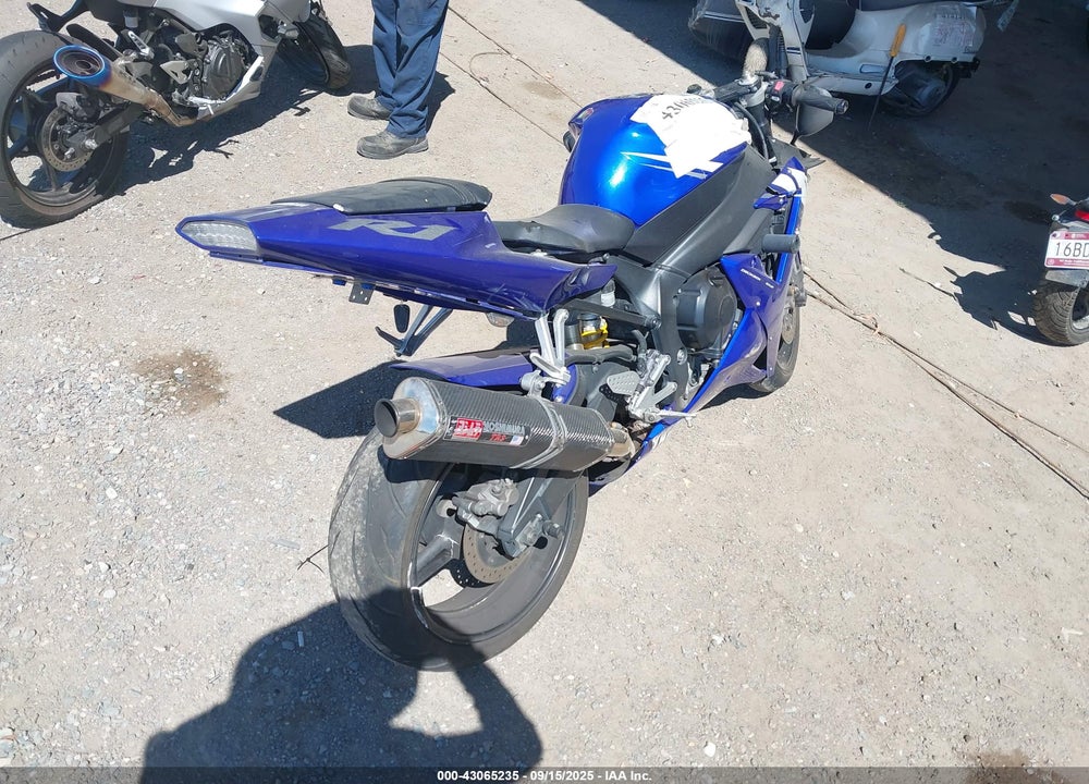 2003 YAMAHA YZFR1 VIN: JYARN10E33A010400