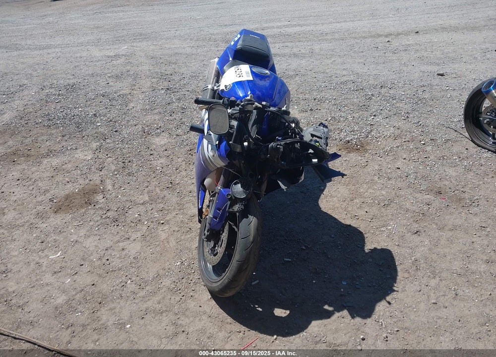 2003 YAMAHA YZFR1 VIN: JYARN10E33A010400