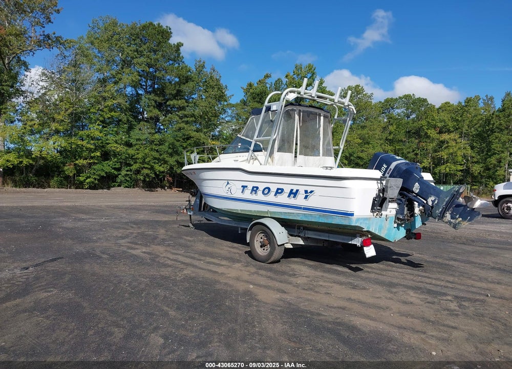 1993 BAYLINER CABIN CRUISER VIN: USCB73FFK293
