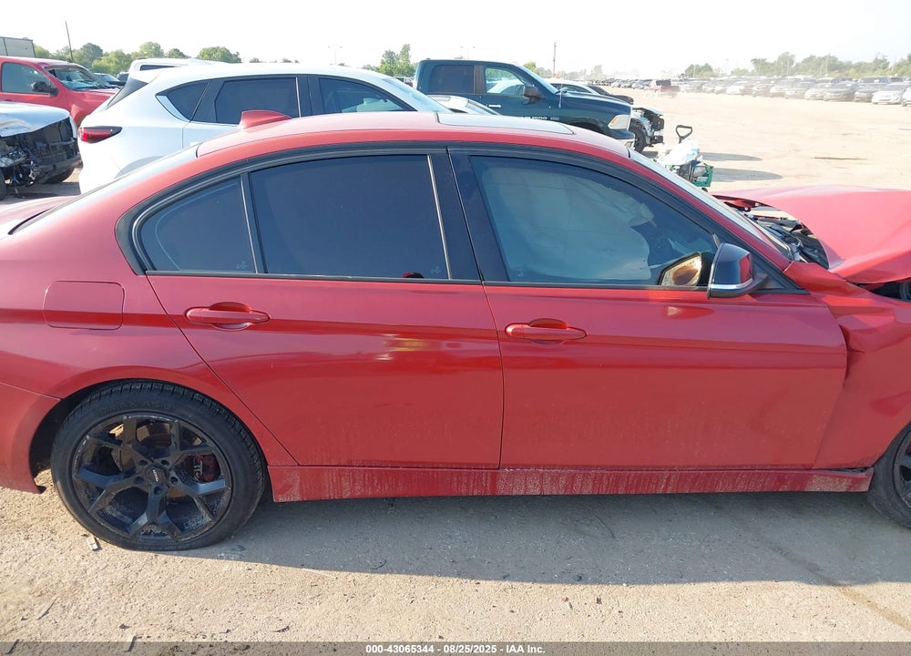 2013 BMW 3 SERIES VIN: WBA3A5G50DNP26908