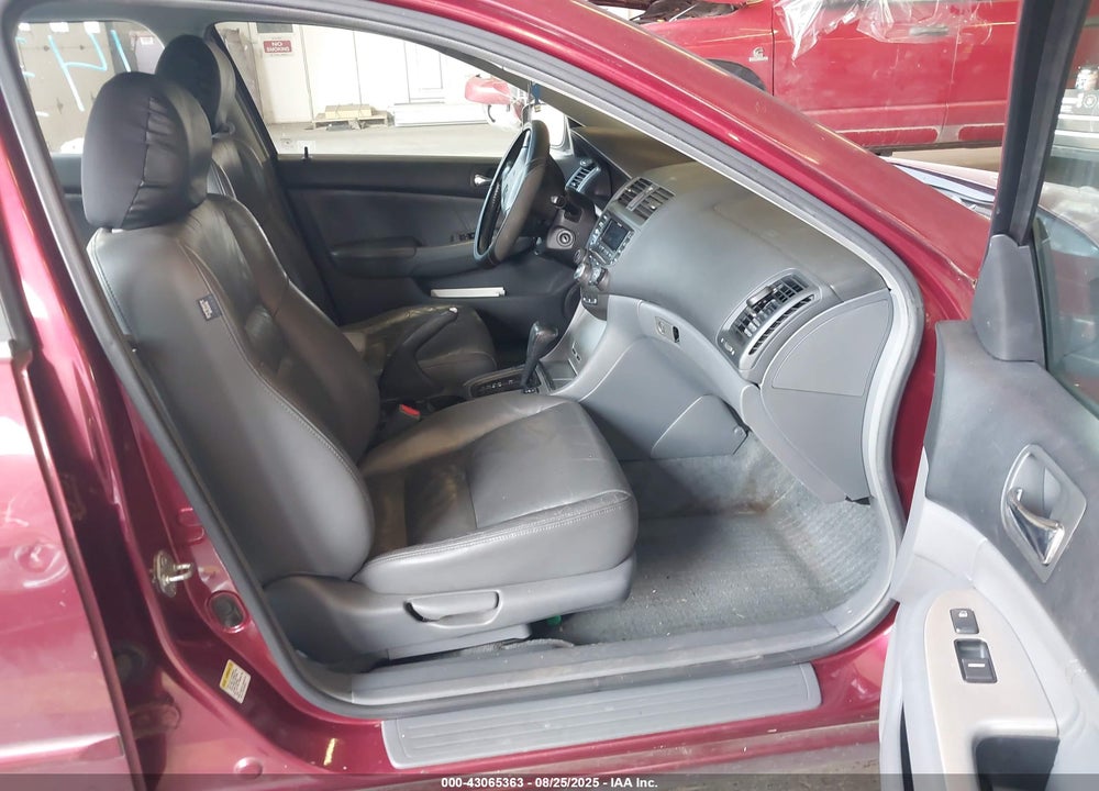 2004 HONDA ACCORD 2.4 EX VIN: 1HGCM56894A101955