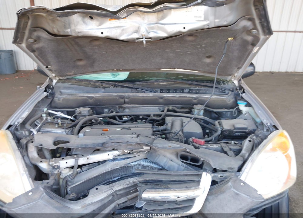 2004 HONDA CR-V LX VIN: JHLRD784X4C044154