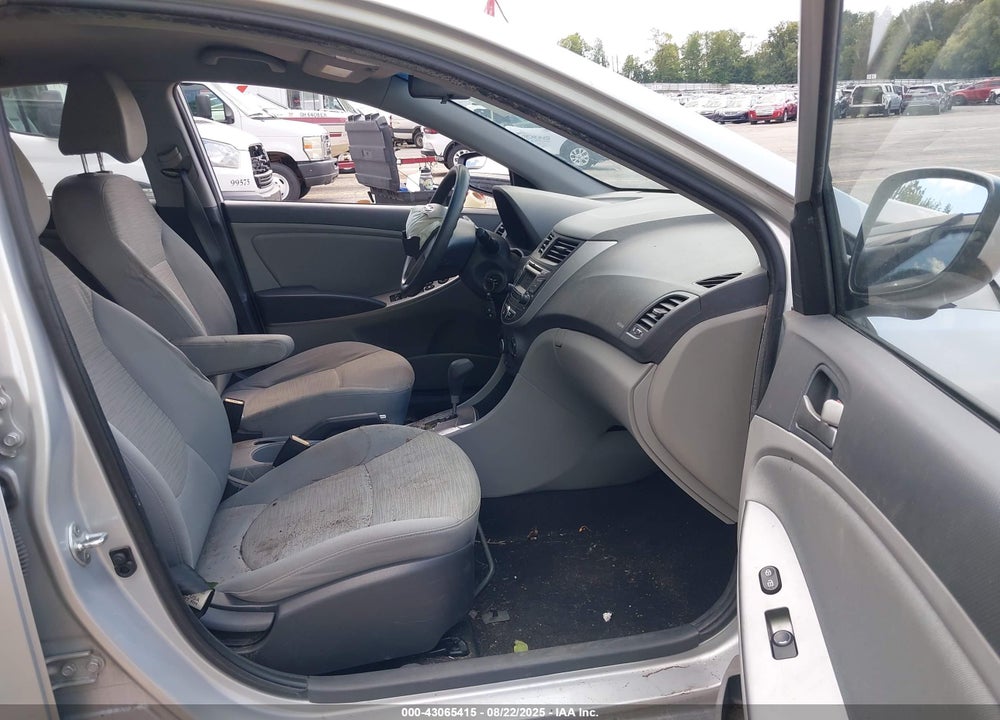 2015 HYUNDAI ACCENT GLS VIN: KMHCT4AE3FU872949