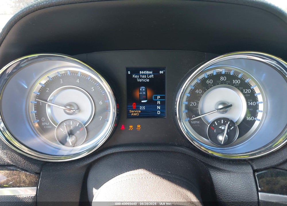 2014 CHRYSLER 300 VIN: 2C3CCAKT5EH136469