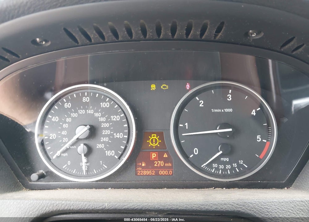 2012 BMW X5 VIN: 5UXZW0C55CL668018