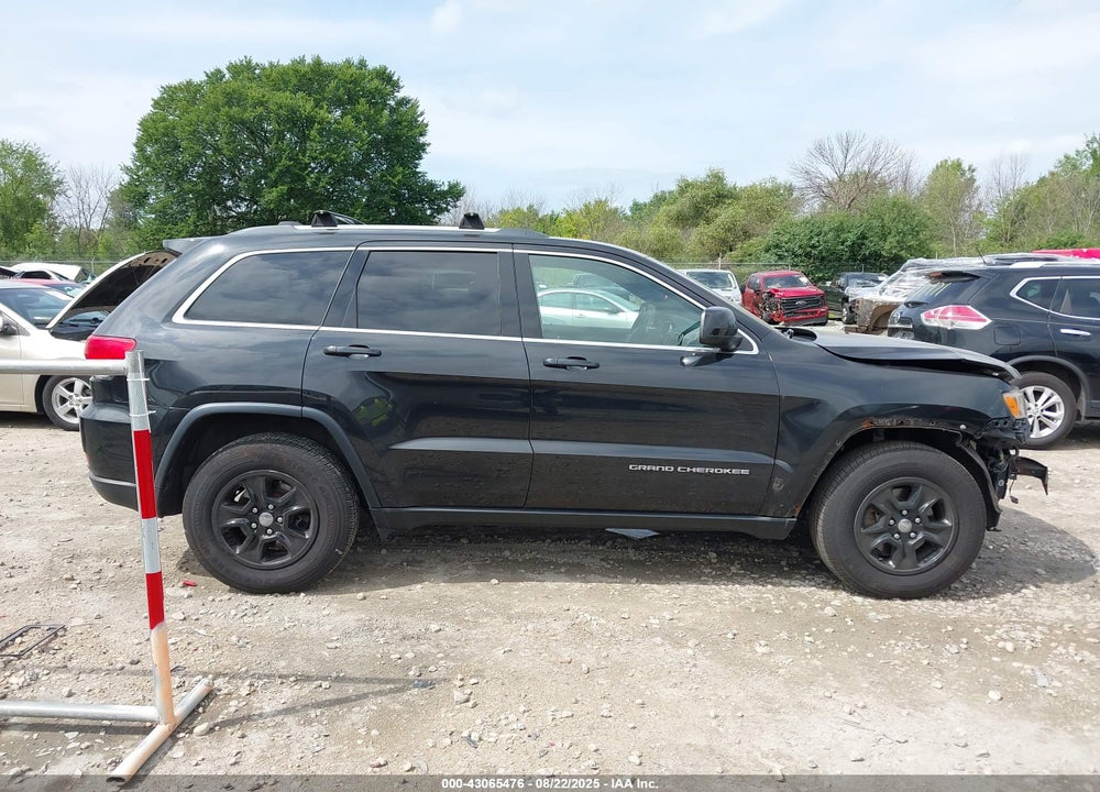 2016 JEEP GRAND CHEROKEE VIN: 1C4RJFAG4GC474514