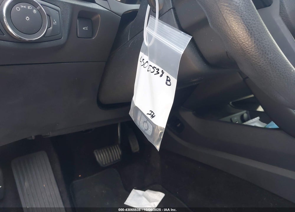 2017 FORD FUSION S VIN: 3FA6P0G73HR284718