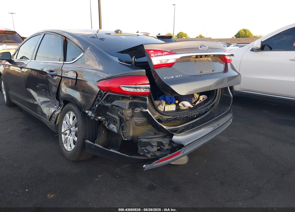 2017 FORD FUSION S VIN: 3FA6P0G73HR284718