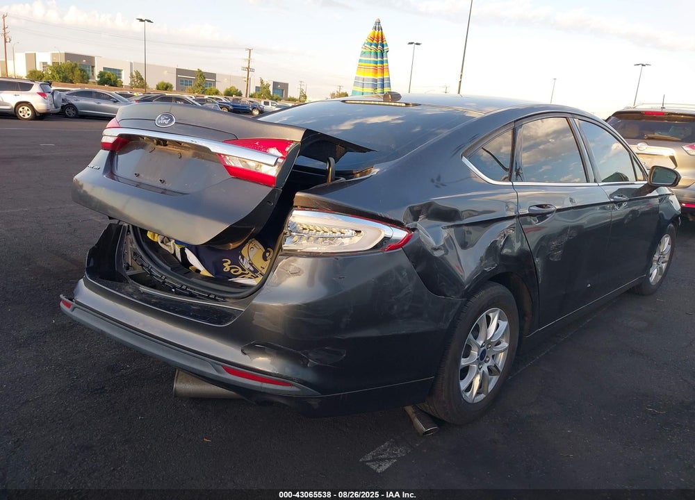 2017 FORD FUSION S VIN: 3FA6P0G73HR284718