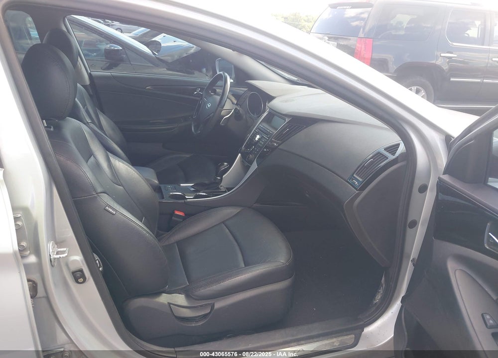 2011 HYUNDAI SONATA VIN: 5NPEC4AB5BH293842