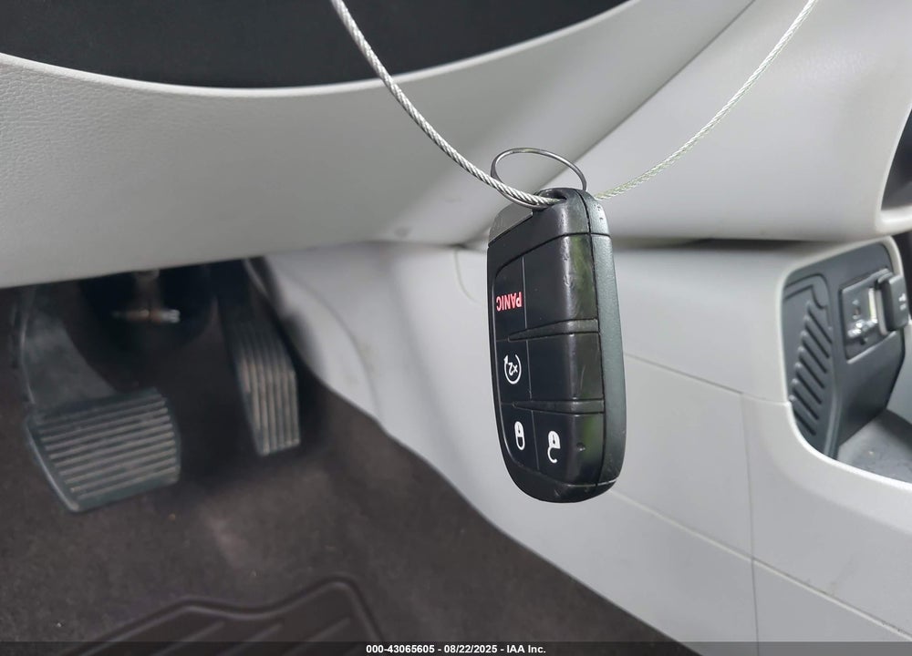 2015 JEEP RENEGADE VIN: ZACCJABT0FPB57100