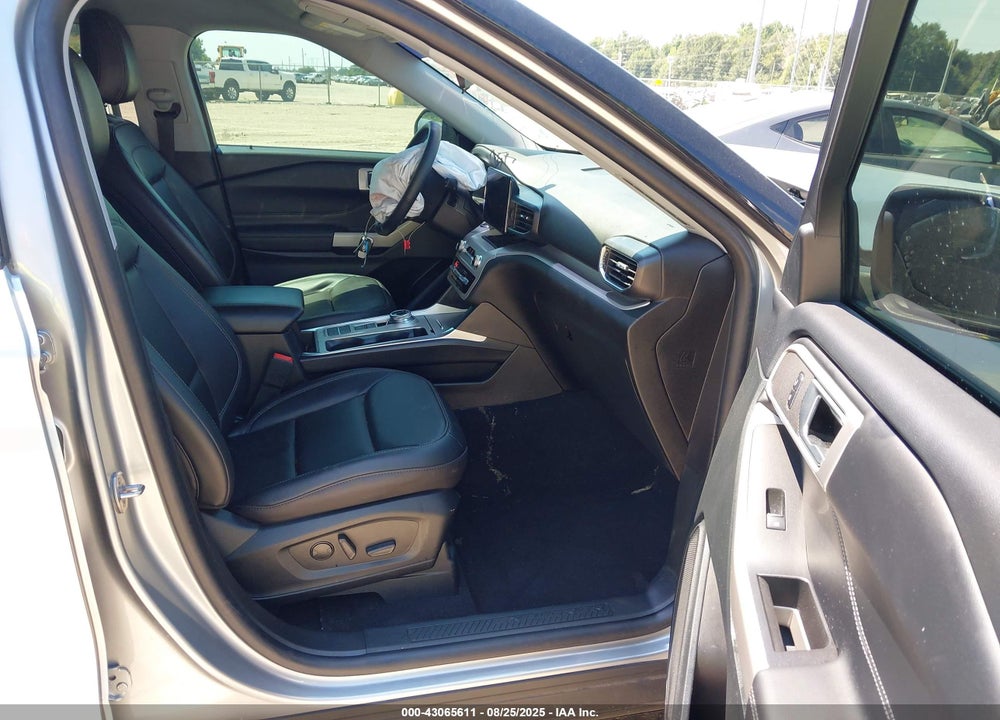 2023 FORD EXPLORER VIN: 1FMSK7DH4PGC39897