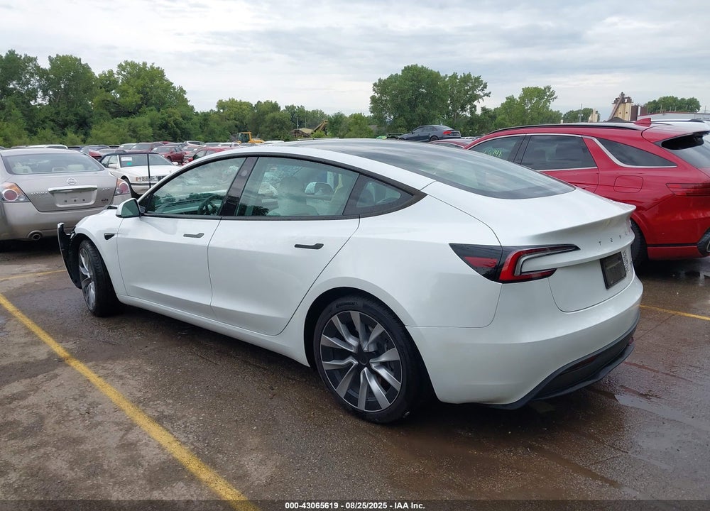 2024 TESLA MODEL 3 LONG RANGE DUAL MOTOR ALL-WHEEL DRIVE VIN: 5YJ3E1EB5RF753391