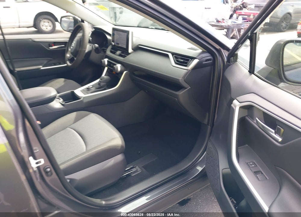 2025 TOYOTA RAV4 HYBRID VIN: JTMRWRFV6SJ064067