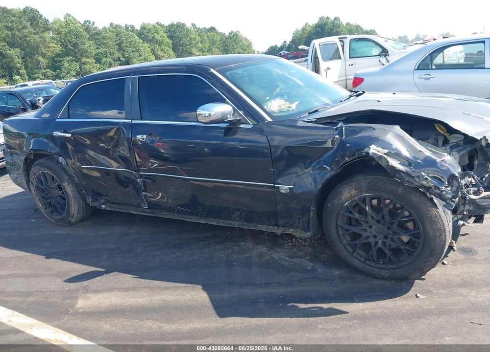 2007 CHRYSLER 300C VIN: 2C3KA63H27H637752