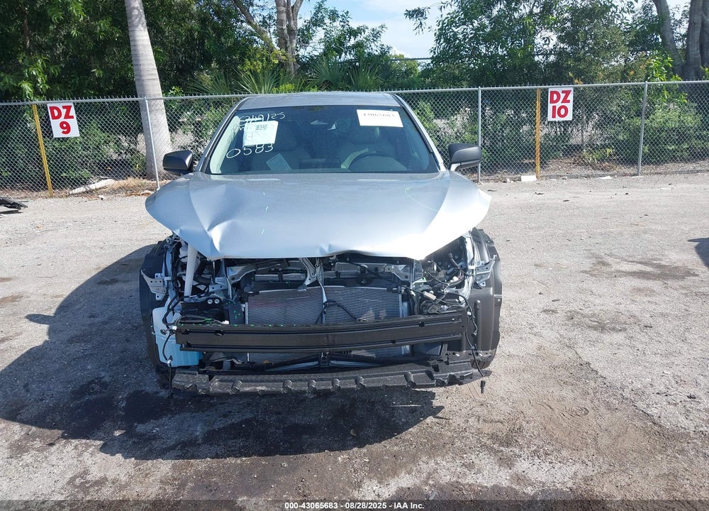 2025 TOYOTA COROLLA CROSS L VIN: 7MUAAAAG7SV150583