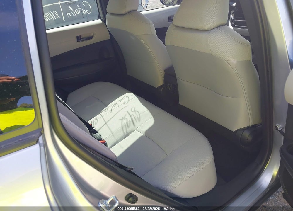 2025 TOYOTA COROLLA CROSS L VIN: 7MUAAAAG7SV150583