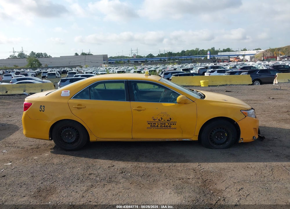 2014 TOYOTA CAMRY HYBRID VIN: 4T1BD1FK3EU140714