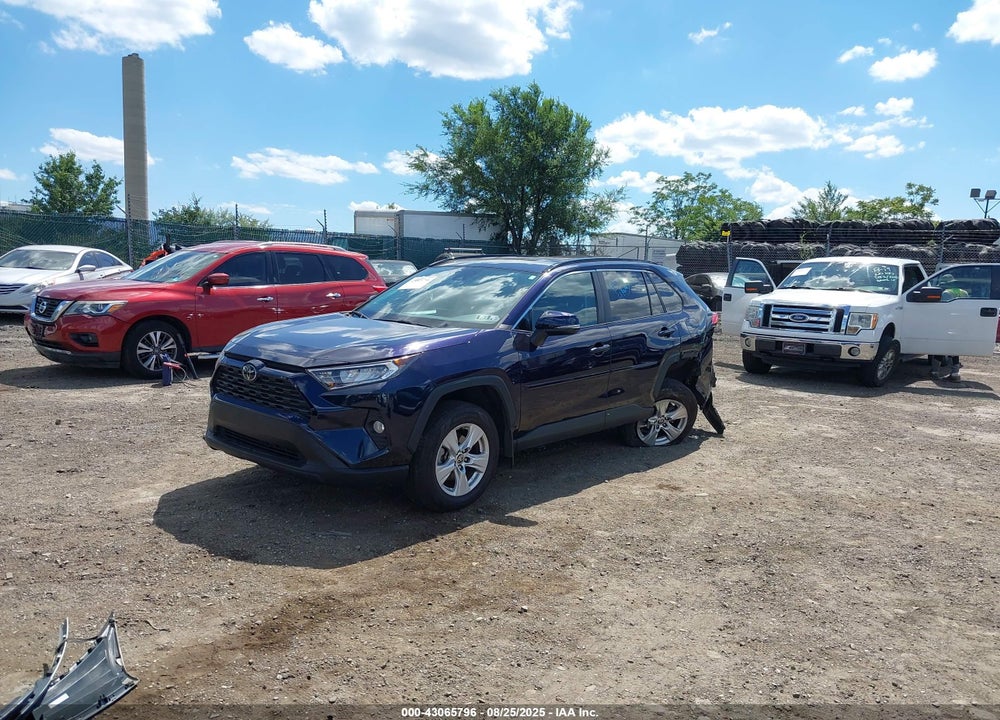 2021 TOYOTA RAV4 VIN: 2T3P1RFV3MW175220