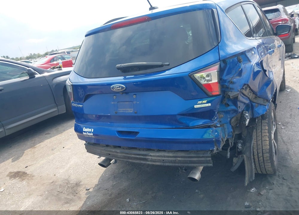 2017 FORD ESCAPE VIN: 1FMCU0GD7HUB60046