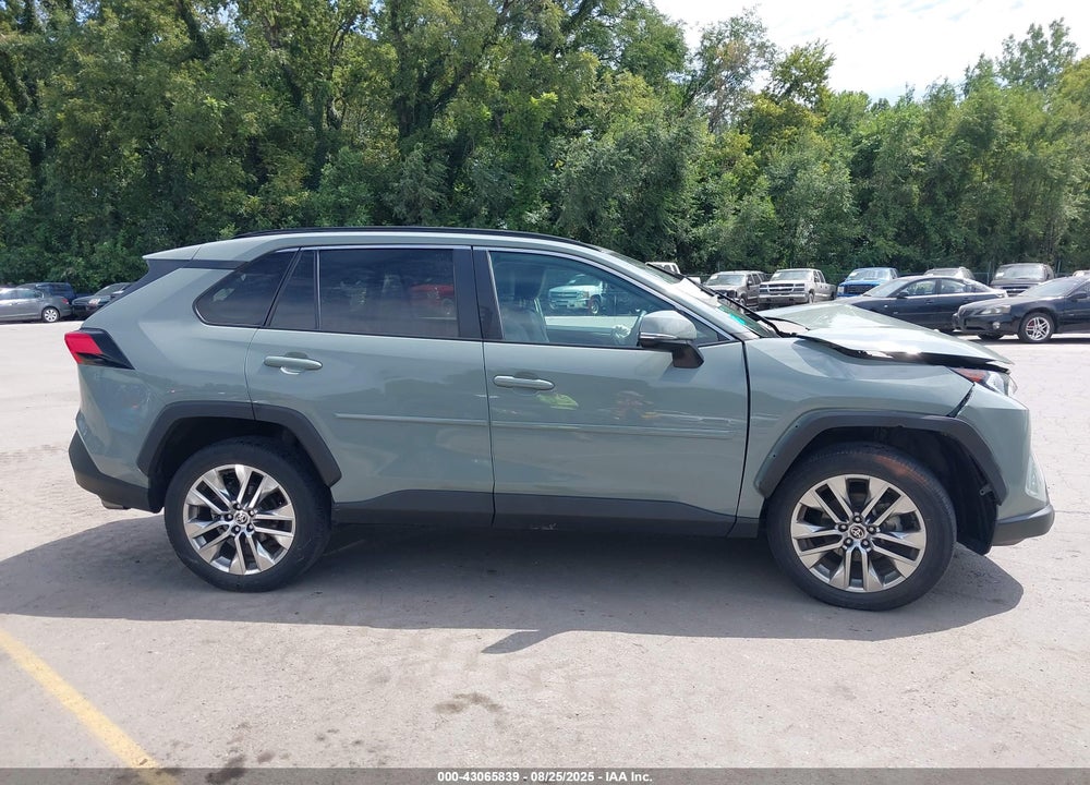 2021 TOYOTA RAV4 VIN: 2T3A1RFV0MW237095