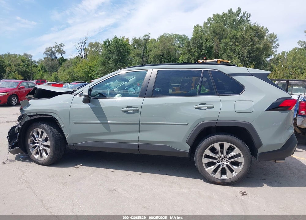 2021 TOYOTA RAV4 VIN: 2T3A1RFV0MW237095