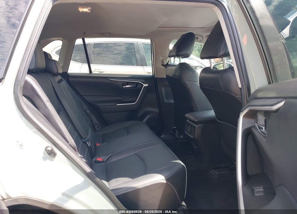 2021 TOYOTA RAV4 VIN: 2T3A1RFV0MW237095